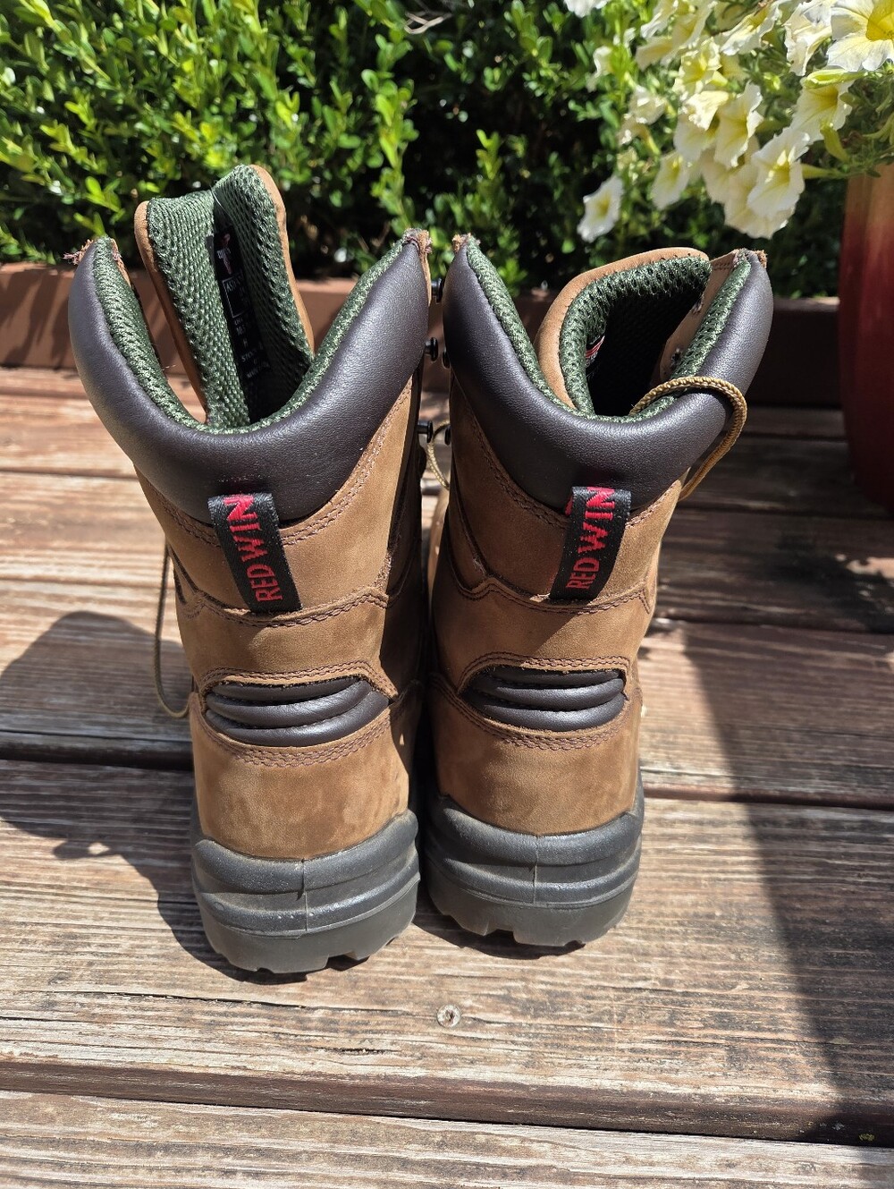 Red Wing Men's Work Boots - Durable Leather Safety Boots
